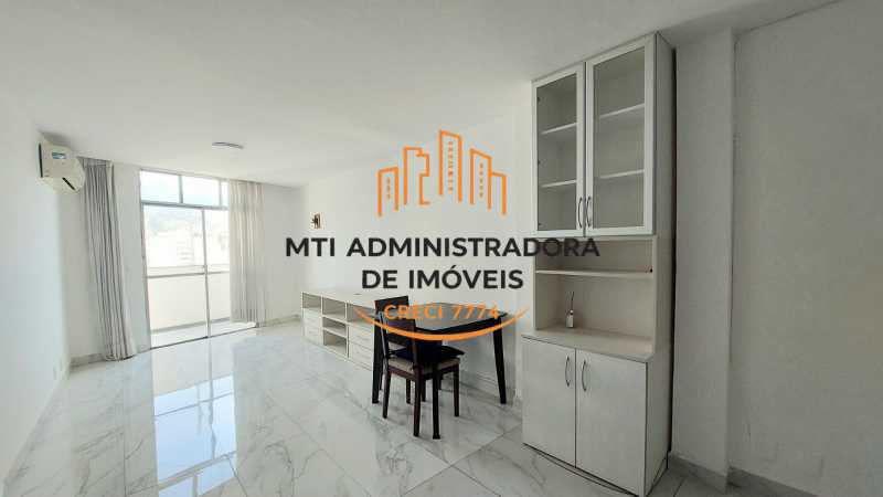 Cobertura, 3 quartos, 110 m² - Foto 4
