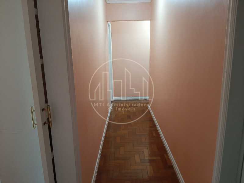 Apartamento à venda com 3 quartos, 125m² - Foto 5