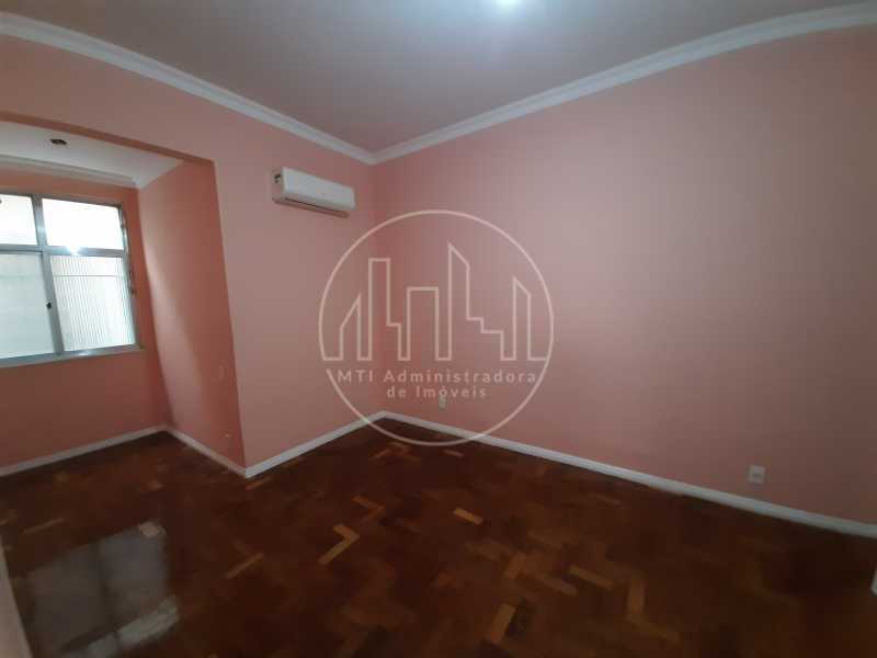 Apartamento à venda com 3 quartos, 125m² - Foto 11