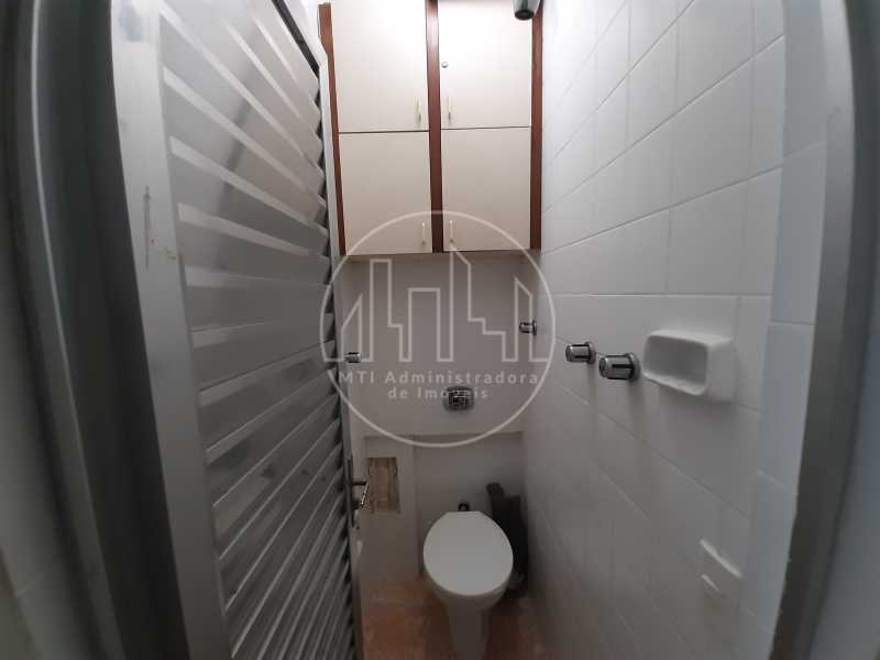 Apartamento à venda com 3 quartos, 125m² - Foto 23