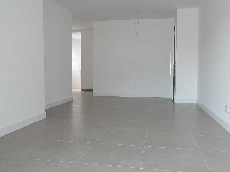 Apartamento à venda com 3 quartos, 83m² - Foto 1