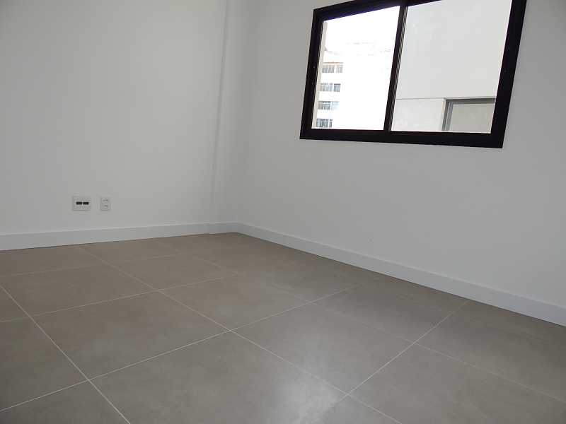 Apartamento à venda com 3 quartos, 83m² - Foto 14