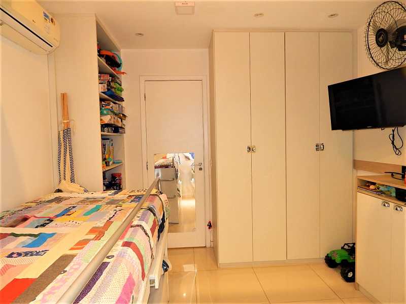 Apartamento à venda com 3 quartos, 129m² - Foto 9