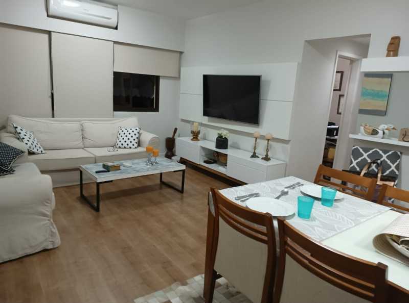 Apartamento à venda com 2 quartos, 80m² - Foto 1