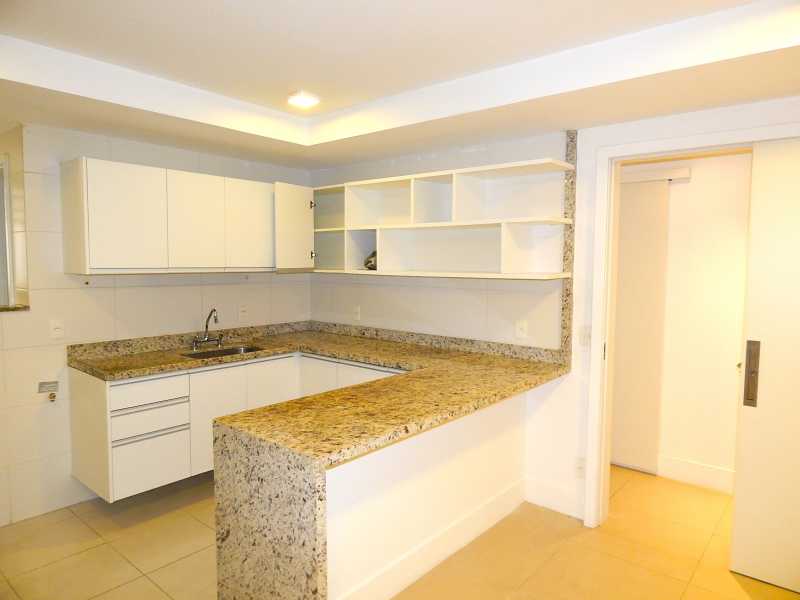 Apartamento à venda com 3 quartos, 123m² - Foto 5