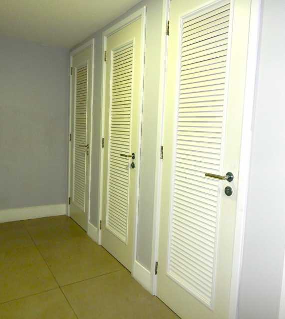 Apartamento à venda com 3 quartos, 123m² - Foto 22