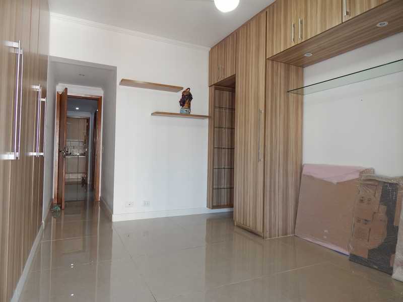 Apartamento à venda com 3 quartos, 123m² - Foto 6