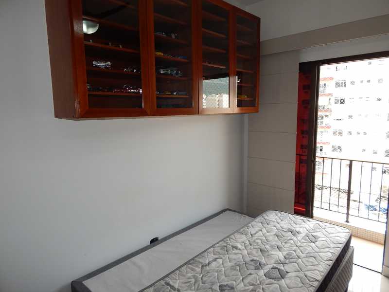 Apartamento à venda com 3 quartos, 123m² - Foto 9