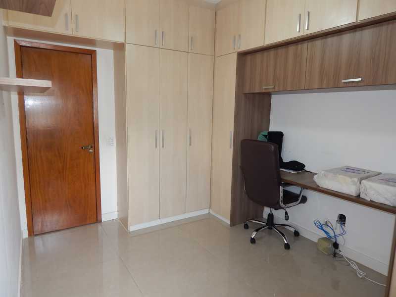 Apartamento à venda com 3 quartos, 123m² - Foto 11