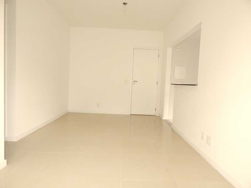 Apartamento à venda com 2 quartos, 62m² - Foto 10