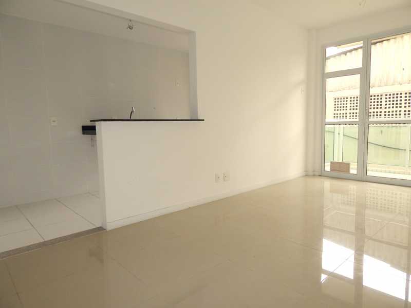 Apartamento à venda com 2 quartos, 62m² - Foto 11