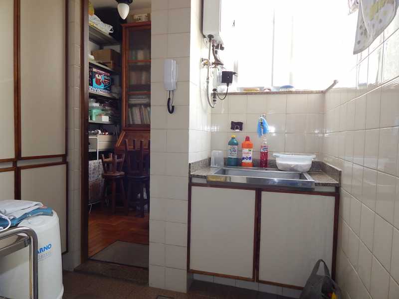 Apartamento à venda com 3 quartos, 138m² - Foto 14