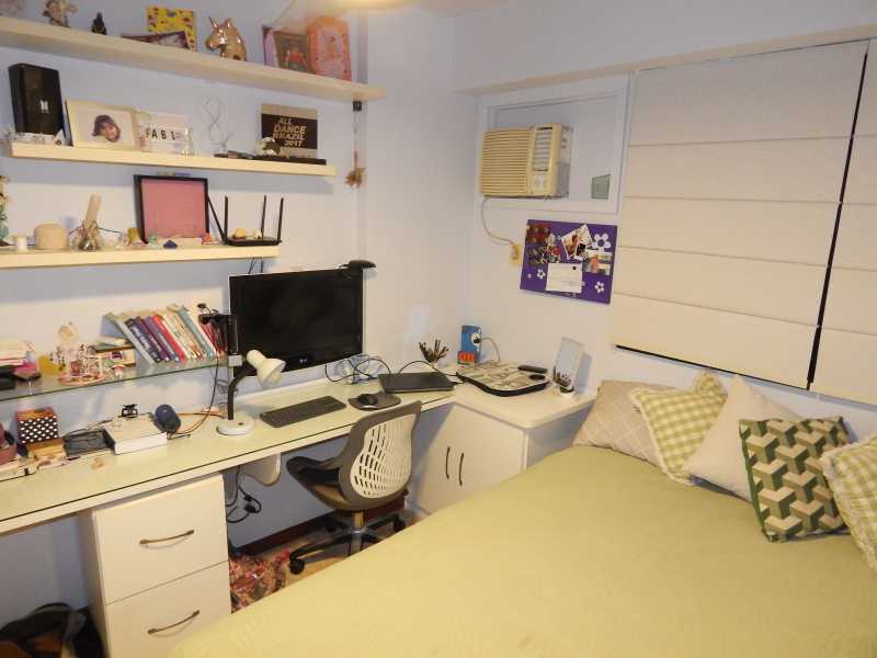 Apartamento à venda com 2 quartos, 99m² - Foto 9