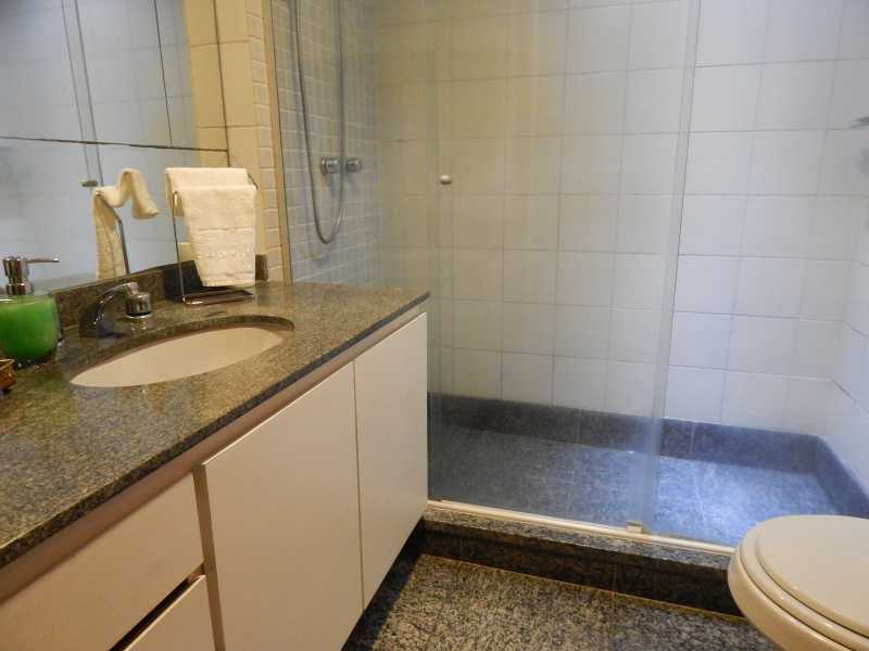 Apartamento à venda com 2 quartos, 99m² - Foto 10