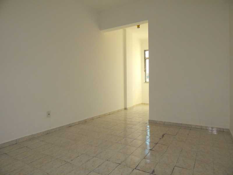 Apartamento à venda com 2 quartos, 67m² - Foto 4