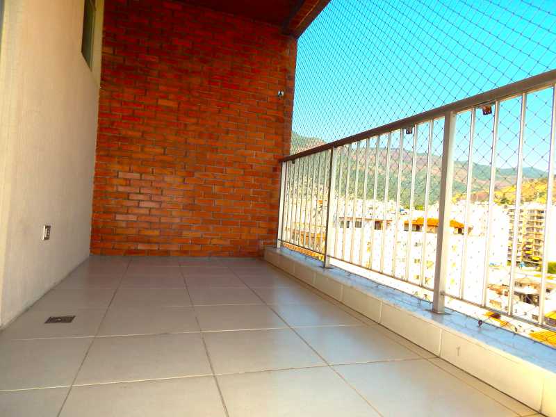 Apartamento à venda com 2 quartos, 92m² - Foto 2