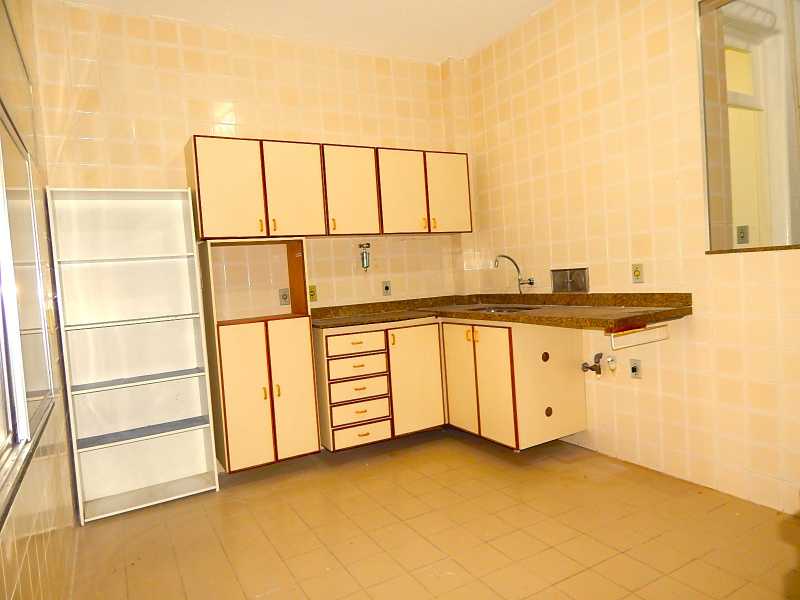 Apartamento à venda com 4 quartos, 137m² - Foto 10