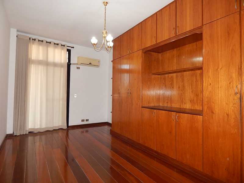 Apartamento à venda com 4 quartos, 176m² - Foto 6