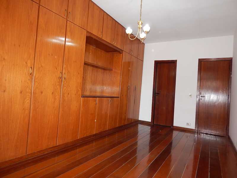 Apartamento à venda com 4 quartos, 176m² - Foto 7