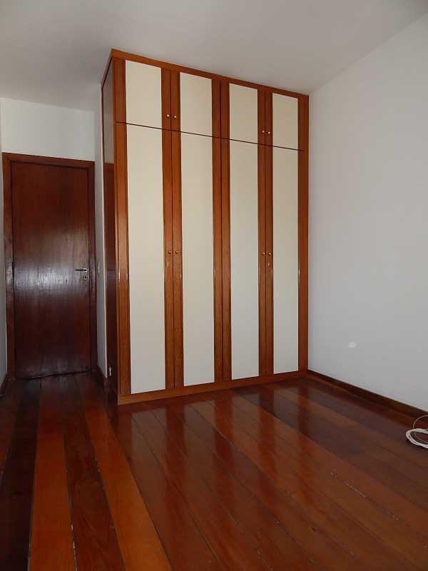 Apartamento à venda com 4 quartos, 176m² - Foto 11