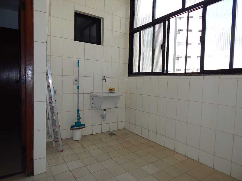 Apartamento à venda com 4 quartos, 176m² - Foto 17