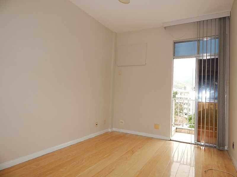 Apartamento à venda com 3 quartos, 176m² - Foto 8