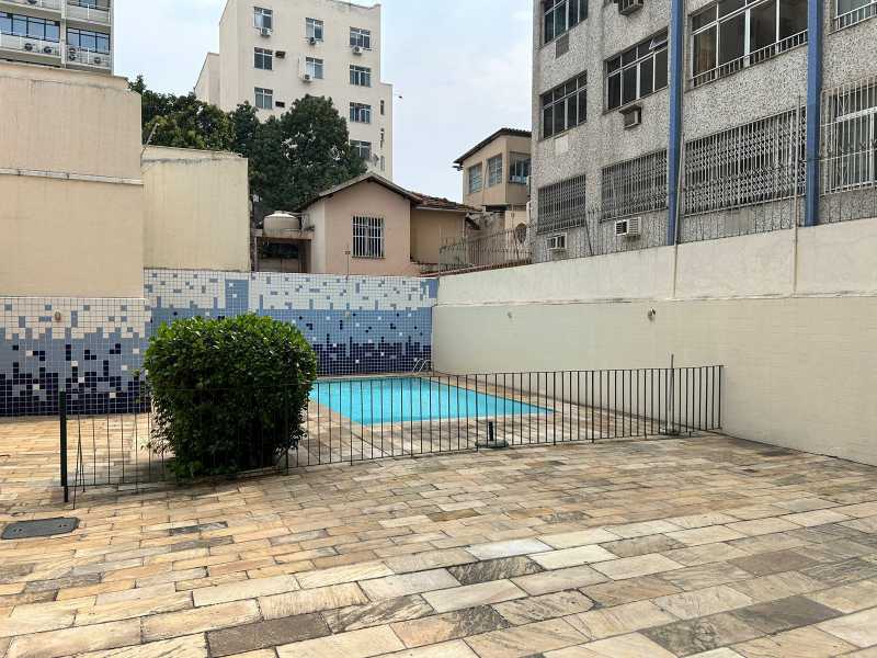 Apartamento à venda com 4 quartos, 110m² - Foto 17