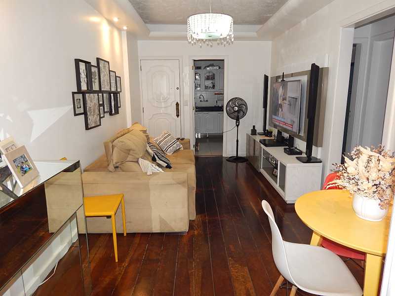 Apartamento à venda com 2 quartos, 85m² - Foto 5