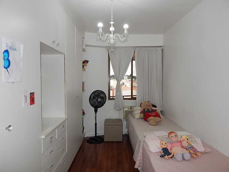 Apartamento à venda com 2 quartos, 85m² - Foto 10