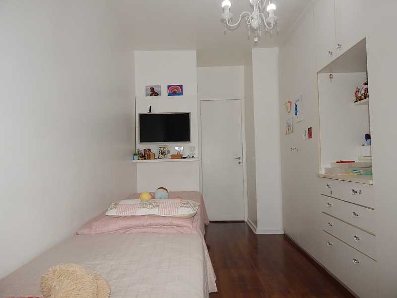 Apartamento à venda com 2 quartos, 85m² - Foto 12