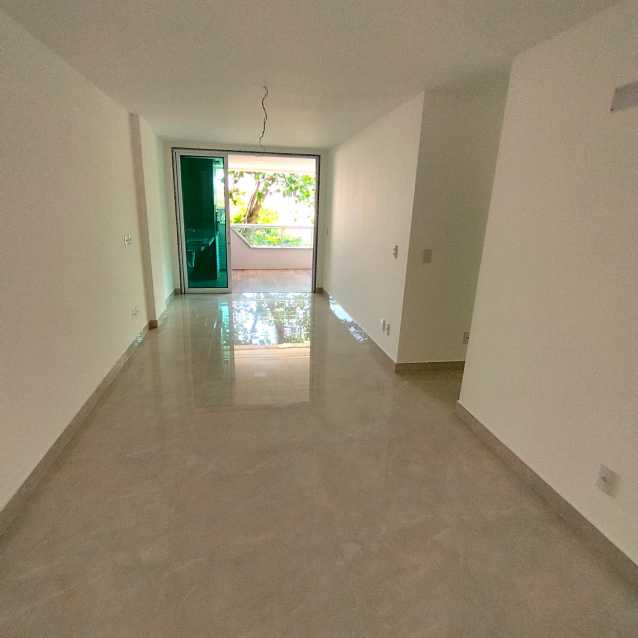 Apartamento à venda com 3 quartos, 100m² - Foto 3