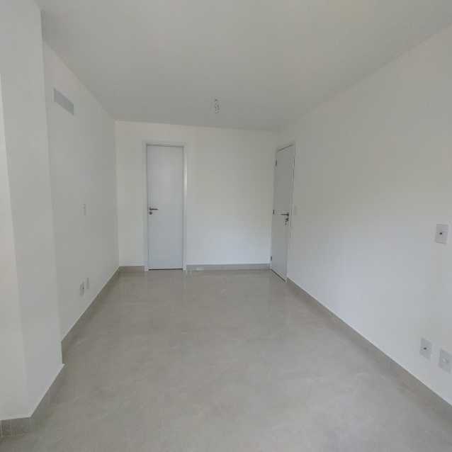 Apartamento à venda com 3 quartos, 100m² - Foto 4