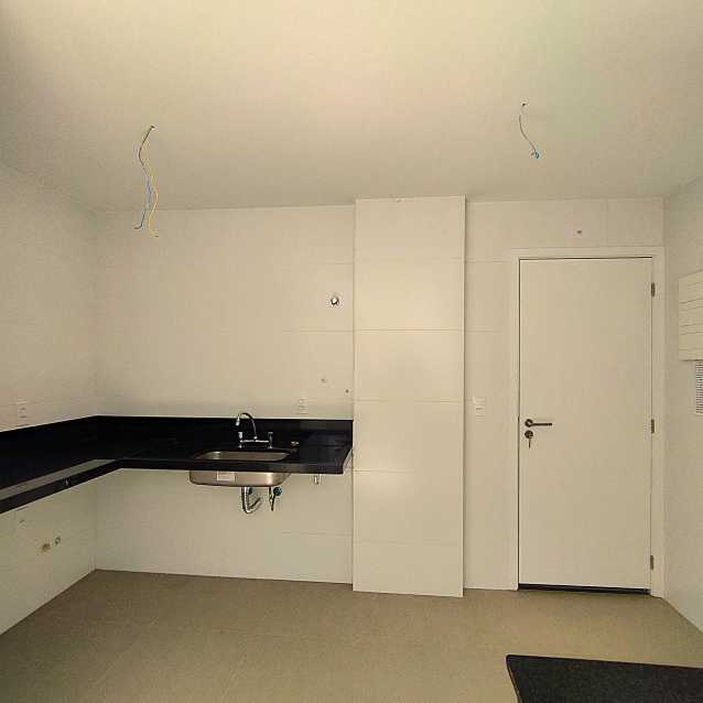 Apartamento à venda com 3 quartos, 100m² - Foto 13