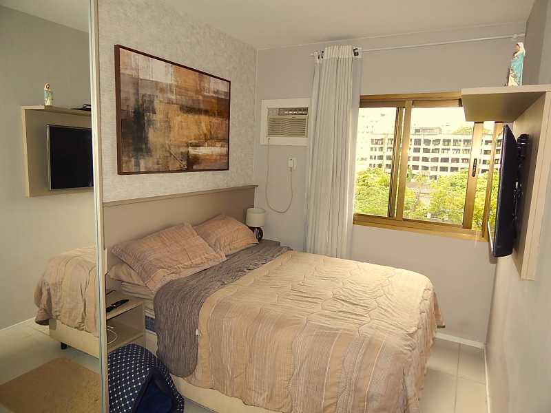 Apartamento à venda com 2 quartos, 58m² - Foto 4