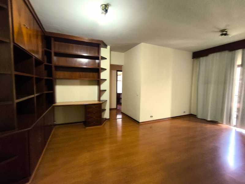 Apartamento à venda com 3 quartos, 110m² - Foto 3