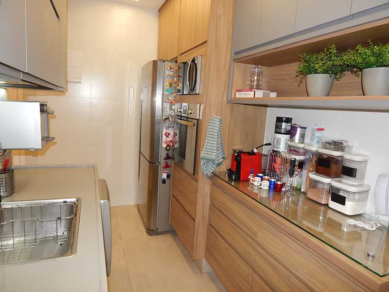 Apartamento à venda com 2 quartos, 89m² - Foto 16