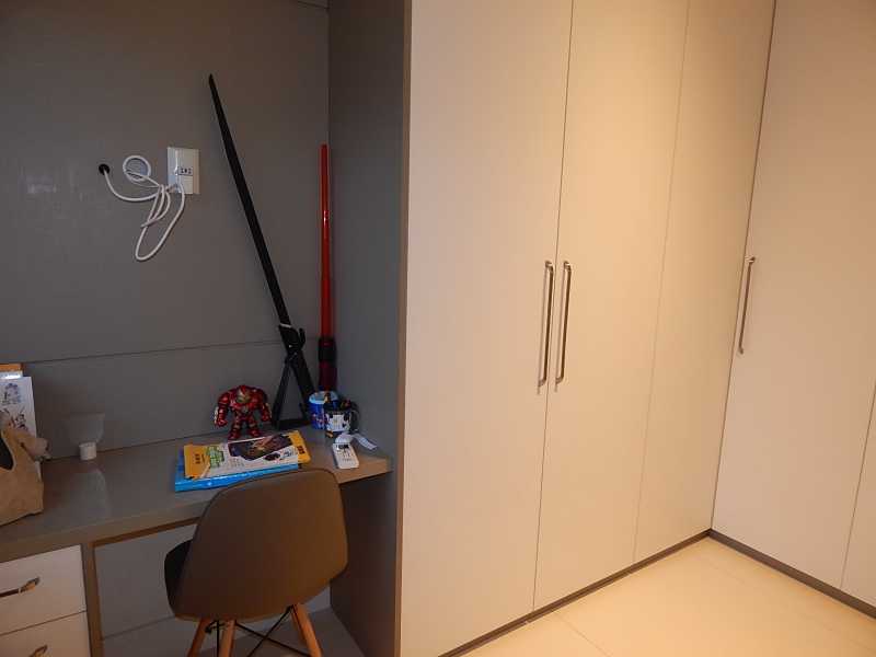 Apartamento à venda com 2 quartos, 89m² - Foto 12