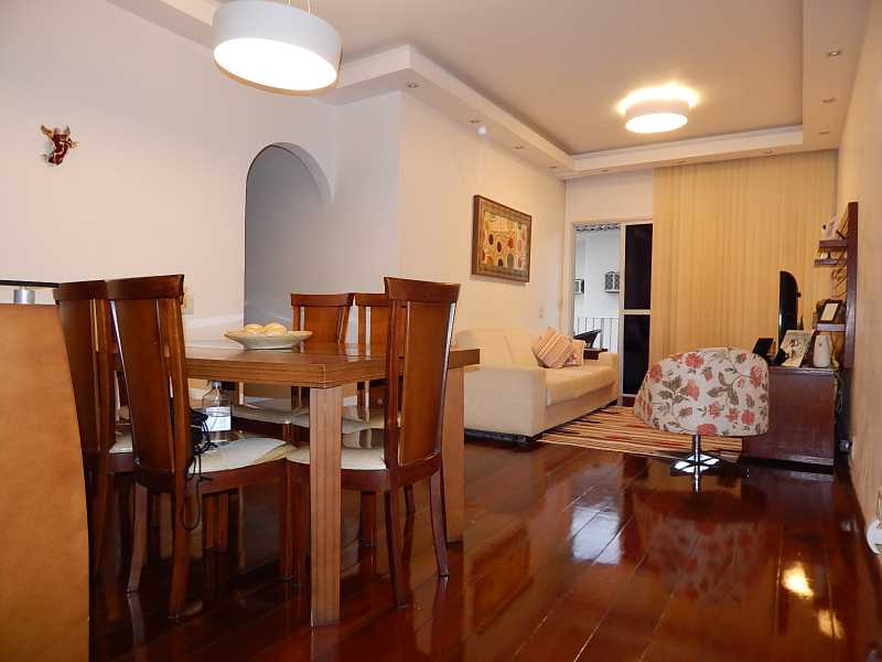 Apartamento à venda com 3 quartos, 88m² - Foto 1