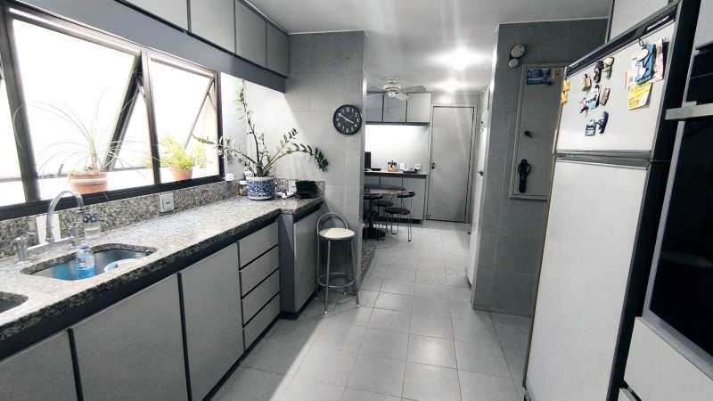 Cobertura, 6 quartos, 250 m² - Foto 14