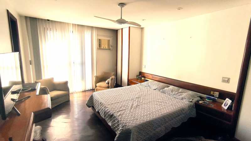 Cobertura, 6 quartos, 250 m² - Foto 6
