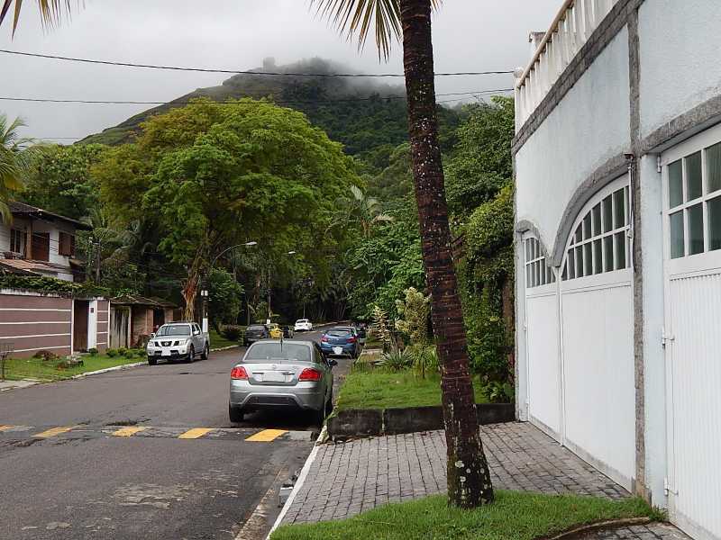 Casa de Condomínio à venda com 4 quartos, 567m² - Foto 26