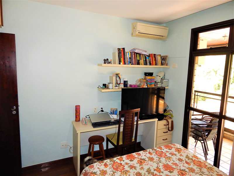 Apartamento à venda com 4 quartos, 148m² - Foto 10