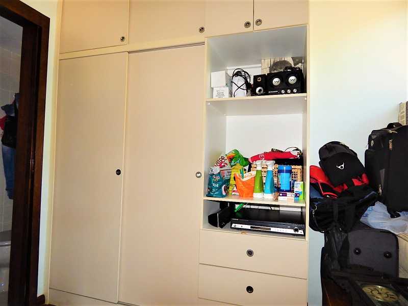 Apartamento à venda com 4 quartos, 148m² - Foto 9