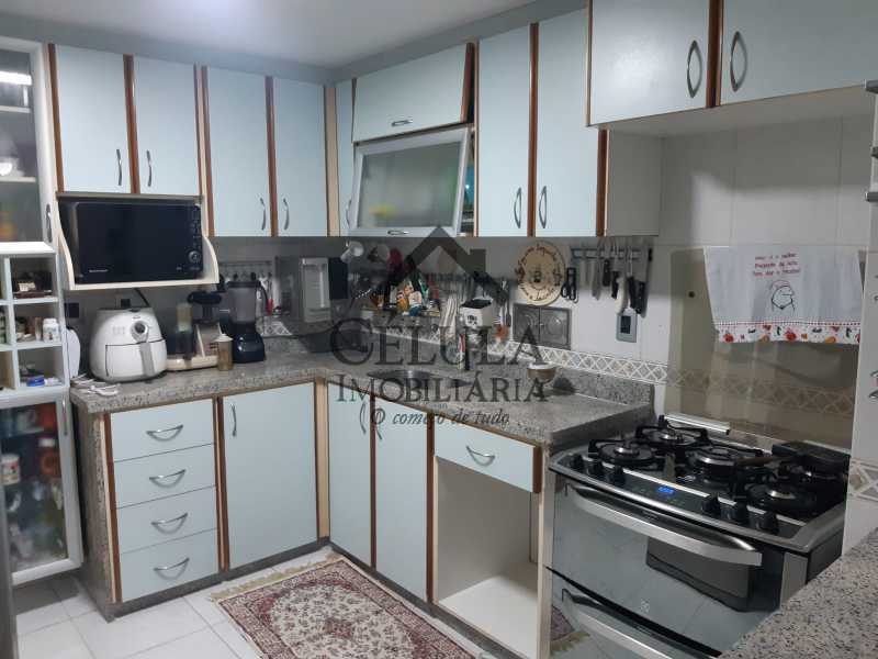 Casa de Condomínio à venda com 4 quartos, 180m² - Foto 13