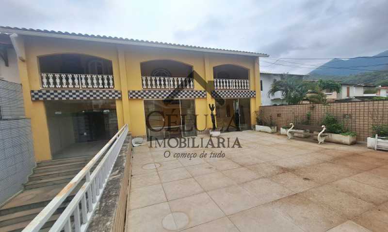 Casa de Condomínio à venda com 4 quartos, 455m² - Foto 1