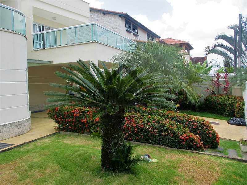 Casa de Condomínio à venda com 4 quartos, 563m² - Foto 1