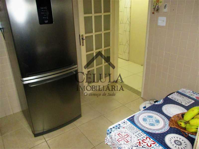 Apartamento à venda com 2 quartos, 79m² - Foto 22