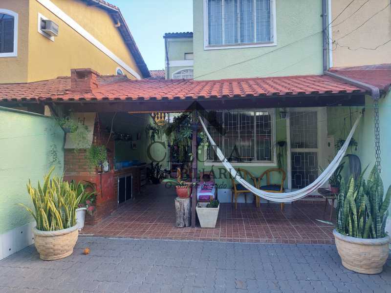 Casa de Condomínio à venda com 3 quartos, 185m² - Foto 22