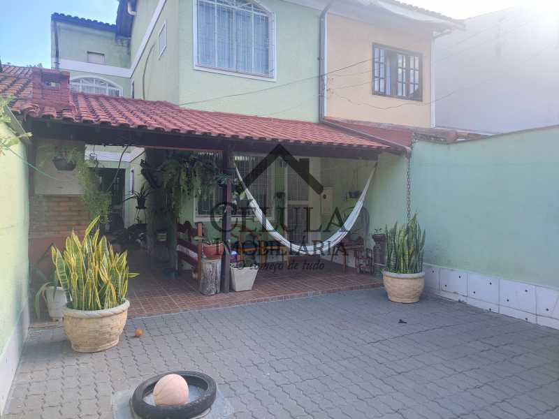 Casa de Condomínio à venda com 3 quartos, 185m² - Foto 23