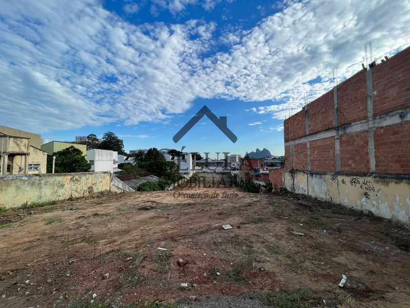 Terreno à venda, 2000 - Foto 1